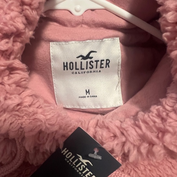 NWT Hollister Sherpa Hoodie; Med. Pink - Picture 2 of 3